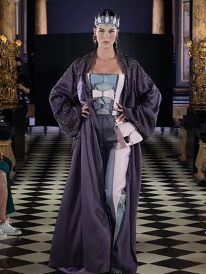 JULIEN FOURNIE Last Queen 1