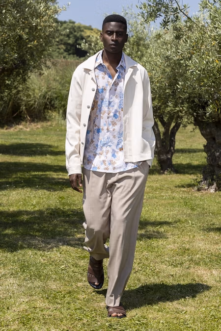UNGARO : L'Élégance Naturelle 5 UNGARO 06