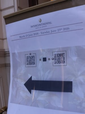 Centre de luxe 1